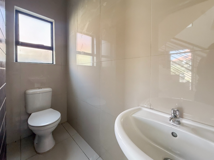 3 Bedroom Property for Sale in Melodie North West